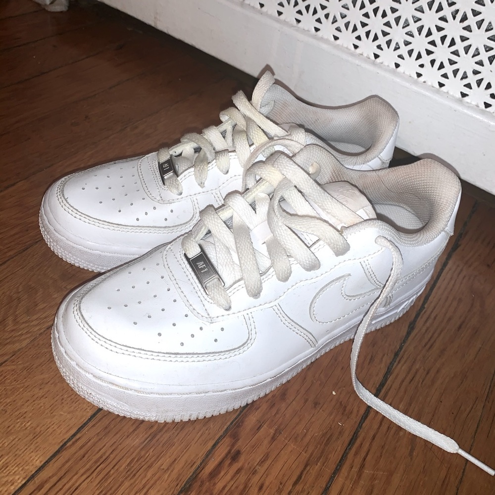 Nike Air Force 1 (also known as UPs or G FAZO’s)